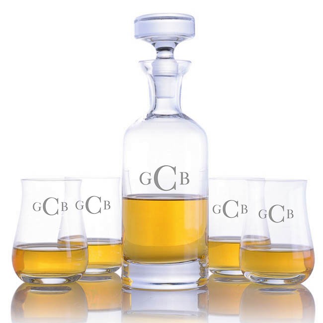 Ravenscroft Crystal Wellington Engraved Liquor Decanter & 4 Scotch