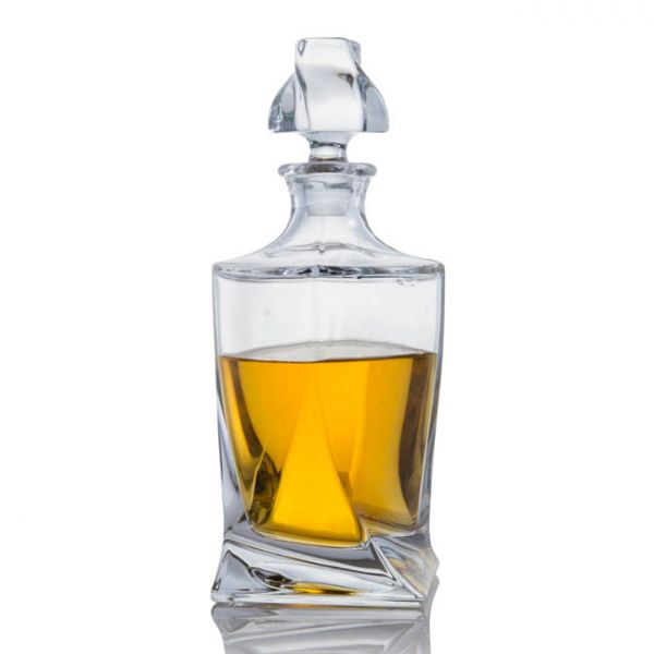 ブランデー Chabot Napoleon&Dunhill Crystal Decanter I found this